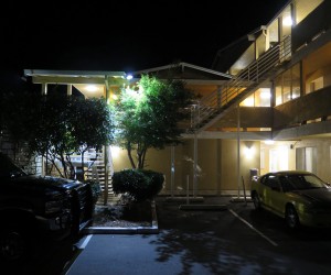 Bonanza Inn Yuba City at Night - Well light parking lot for your safety